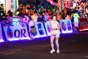 BIB: 
                            <button type="button" onclick="openModal(24259019)" class="btn btn-primary btn-sm float-right btn-popup" data-toggle="modal" data-target=".modal-high-quality">
                        <i class="fas fa-shopping-cart"></i> Add to Cart
                    </button>
                                            <button type="button" onclick="isThisMe(24259019, true)" class="btn btn-success btn-sm float-right btn-popup btn-isme hidden" data-toggle="tooltip" data-placement="bottom" title="นี่คือรูปของคุณใช่ไหม คลิกที่นี่เพื่อเอาเข้าอัลบั้ม">
                        <i class="fas fa-plus"></i> Add to album
                    </button>
                    <button type="button" onclick="isThisMe(24259019, false)" class="btn btn-warning btn-sm float-right btn-popup btn-isnotme hidden">
                        <i class="fas fa-ban"></i> Remove from album
                    </button>